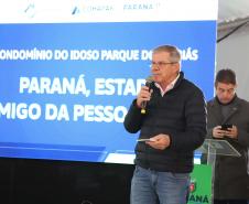 Governador entrega Condomínio do Idoso com 40 unidades e piscina térmica em Ponta Grossa