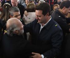 Governador entrega Condomínio do Idoso com 40 unidades e piscina térmica em Ponta Grossa