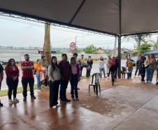 64 famílias de Campo Mourão recebem as chaves da casa própria com subsídio do Casa Fácil Paraná