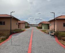 Ratinho Junior inaugura Condomínio do Idoso de Campo Mourão com 40 casas