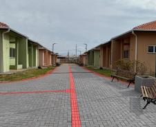 Ratinho Junior inaugura Condomínio do Idoso de Campo Mourão com 40 casas