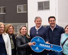 Governador inaugura condomínio clube com 864 apartamentos em Almirante Tamandaré