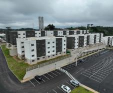 Governador inaugura condomínio clube com 864 apartamentos em Almirante Tamandaré