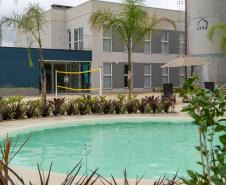 Governador inaugura condomínio clube com 864 apartamentos em Almirante Tamandaré