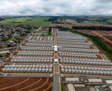 Estado institui perdão de dívidas de até R$ 7 mil com a Cohapar; medida beneficia 17 mil famílias