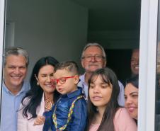 Com apoio do Estado, Cohapar entrega novo residencial em Maringá