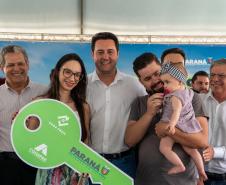 Com nova entrega, Casa Fácil Paraná já beneficiou 6,1 mil famílias de Maringá