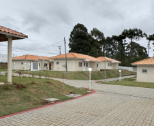 Governador entrega Condomínio do Idoso com 40 unidades e piscina térmica em Ponta Grossa