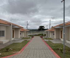 Governador entrega Condomínio do Idoso com 40 unidades e piscina térmica em Ponta Grossa