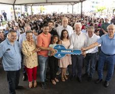Com apoio do Estado, 512 famílias de Londrina passam a viver em casa própria