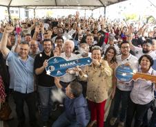 Com apoio do Estado, 512 famílias de Londrina passam a viver em casa própria