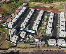 Com apoio do Estado, 512 famílias de Londrina passam a viver em casa própria