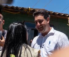 Estado entrega primeiros módulos sanitários do programa Banheiro em Casa em Ivaiporã