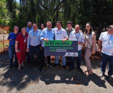 Estado entrega primeiros módulos sanitários do programa Banheiro em Casa em Ivaiporã