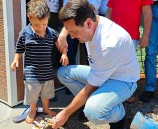 Estado entrega primeiros módulos sanitários do programa Banheiro em Casa em Ivaiporã