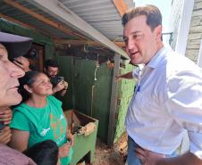 Estado entrega primeiros módulos sanitários do programa Banheiro em Casa em Ivaiporã
