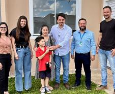 Recursos estaduais ajudam famílias de Irati a realizarem o sonho da casa própria
