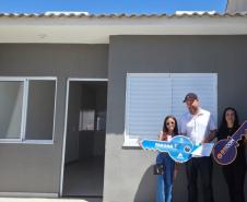 Com recursos estaduais, Cohapar inaugura dois empreendimentos habitacionais em Sarandi