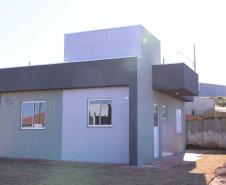 199 famílias de Apucarana, Cambará e Assis Chateaubriand celebraram o fim de ano em seus novos lares