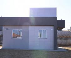 199 famílias de Apucarana, Cambará e Assis Chateaubriand celebraram o fim de ano em seus novos lares