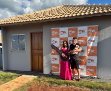 199 famílias de Apucarana, Cambará e Assis Chateaubriand celebraram o fim de ano em seus novos lares