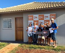 199 famílias de Apucarana, Cambará e Assis Chateaubriand celebraram o fim de ano em seus novos lares