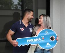 Com recursos do Casa Fácil, novo residencial com 24 apartamentos é entregue em Pinhais