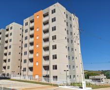 Estado investe R$ 2,5 milhões e entrega residencial com 160 apartamentos em Apucarana