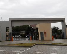 Com recursos do Estado, Cohapar entrega primeira etapa de novo empreendimento na capital