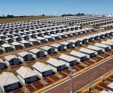 Com subsídio de entrada, programa do Paraná impulsiona construção de 976 empreendimentos habitacionais