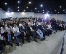 Governador autoriza 964 moradias e R$ 242 milhões em investimentos para Cascavel
