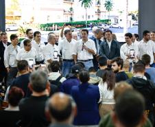 Governador autoriza 964 moradias e R$ 242 milhões em investimentos para Cascavel