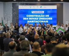 Governador autoriza 964 moradias e R$ 242 milhões em investimentos para Cascavel