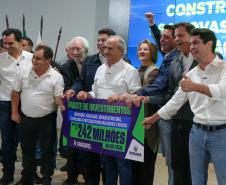 Governador autoriza 964 moradias e R$ 242 milhões em investimentos para Cascavel