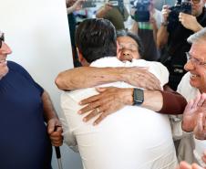 Governador destaca atendimento à terceira idade em visita ao Condomínio do Idoso de Cascavel