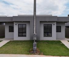 Em Ponta Grossa, condomínio com 47 casas é inaugurado com recursos estaduais