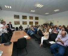 Gestores e técnicos das 12 regionais da Cohapar em todo o estado participaram nesta quarta-feira (27) de uma reunião para início do trabalho para atualização do Plano Estadual de Habitação de Interesse Social (PEHIS), cuja última revisão aconteceu em 2015