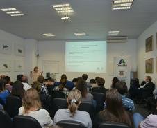 Gestores e técnicos das 12 regionais da Cohapar em todo o estado participaram nesta quarta-feira (27) de uma reunião para início do trabalho para atualização do Plano Estadual de Habitação de Interesse Social (PEHIS), cuja última revisão aconteceu em 2015