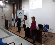 Técnicos da Cohapar concluíram nesta semana mais dois ciclos de treinamento com funcionários de 68 prefeituras paranaenses para atualização do Plano Estadual de Habitação de Interesse Social do Paraná (PEHIS-PR). Os municípios representam 100% daqueles pertencentes à área de abrangência dos escritórios regionais da companhia em Apucarana e Cornélio Procópio, cidades que sediaram as capacitações.
