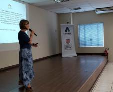 Técnicos da Cohapar concluíram nesta sexta-feira (24) mais quatro ciclos de treinamento com funcionários de prefeituras paranaenses para atualização do Plano Estadual de Habitação de Interesse Social do Paraná (PEHIS-PR). Ao todo, representantes de 114 prefeituras participaram ao longo dos últimos quatro dias das capacitações e trabalharão a partir de agora no cadastramento dos dados específicos sobre as demandas por moradias em suas localidades.