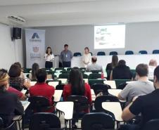 Técnicos da Cohapar concluíram nesta sexta-feira (24) mais quatro ciclos de treinamento com funcionários de prefeituras paranaenses para atualização do Plano Estadual de Habitação de Interesse Social do Paraná (PEHIS-PR). Ao todo, representantes de 114 prefeituras participaram ao longo dos últimos quatro dias das capacitações e trabalharão a partir de agora no cadastramento dos dados específicos sobre as demandas por moradias em suas localidades.