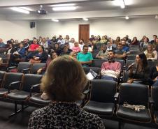 Técnicos da Cohapar concluíram nesta sexta-feira (24) mais quatro ciclos de treinamento com funcionários de prefeituras paranaenses para atualização do Plano Estadual de Habitação de Interesse Social do Paraná (PEHIS-PR). Ao todo, representantes de 114 prefeituras participaram ao longo dos últimos quatro dias das capacitações e trabalharão a partir de agora no cadastramento dos dados específicos sobre as demandas por moradias em suas localidades.