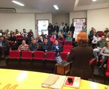 Técnicos da Cohapar concluíram nesta sexta-feira (24) mais quatro ciclos de treinamento com funcionários de prefeituras paranaenses para atualização do Plano Estadual de Habitação de Interesse Social do Paraná (PEHIS-PR). Ao todo, representantes de 114 prefeituras participaram ao longo dos últimos quatro dias das capacitações e trabalharão a partir de agora no cadastramento dos dados específicos sobre as demandas por moradias em suas localidades.