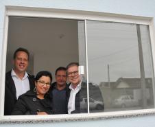 Casas foram financiadas com recursos do Governo do Estado pela Cohapar e fazem parte do plano de retomada da carteira imobiliária da empresa.