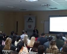 A Cohapar realizou nesta quarta-feira (29), em Guarapuava, um treinamento sobre o sistema de necessidades habitacionais da empresa com a participação de técnicos de 40 prefeituras das regiões Sul e Centro-Sul do Paraná. A ferramenta informatizada será utilizada em conjunto pelos órgãos municipais e o Governo do Estado para a atualização do Plano Estadual de Habitação de Interesse Social (PEHIS-PR). 