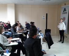 A Cohapar realizou nesta quarta-feira (29), em Guarapuava, um treinamento sobre o sistema de necessidades habitacionais da empresa com a participação de técnicos de 40 prefeituras das regiões Sul e Centro-Sul do Paraná. A ferramenta informatizada será utilizada em conjunto pelos órgãos municipais e o Governo do Estado para a atualização do Plano Estadual de Habitação de Interesse Social (PEHIS-PR).