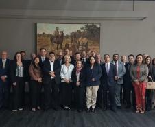 A Associação Brasileira de Cohabs e Agentes Públicos de Habitação (ABC) realizou na sexta-feira (14) a Assembleia Geral e o Encontro Técnico, em São Paulo no Palácio dos Bandeirantes, que elegeu a nova diretoria para o biênio 2019/2021 e debateu as possibilidades de atuação das Companhias e Secretarias de Habitação de estados e municípios para contribuir com a produção habitacional do país.