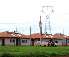 Representantes da Cohapar, Copel e Sanepar expuseram as vantagens do trabalho realizado de forma integrada entre os órgãos dentro dos projetos de construção de casas populares no Paraná em um painel do Fórum Nacional de Habitação de Interesse Social nesta quarta-feira (21).
