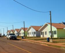 Representantes da Cohapar, Copel e Sanepar expuseram as vantagens do trabalho realizado de forma integrada entre os órgãos dentro dos projetos de construção de casas populares no Paraná em um painel do Fórum Nacional de Habitação de Interesse Social nesta quarta-feira (21).
