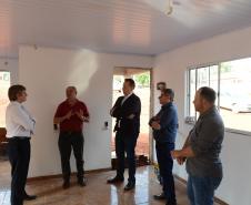 O presidente do Conselho Curador do Fundo de Garantia do Tempo de Serviço (CCFGTS), Igor Correia, aproveitou sua visita à Foz do Iguaçu, onde participou do Fórum Nacional de Habitação de Interesse Social, para visitar nesta quinta-feira (22) as obras de construção de casas rurais da Cohapar na região.